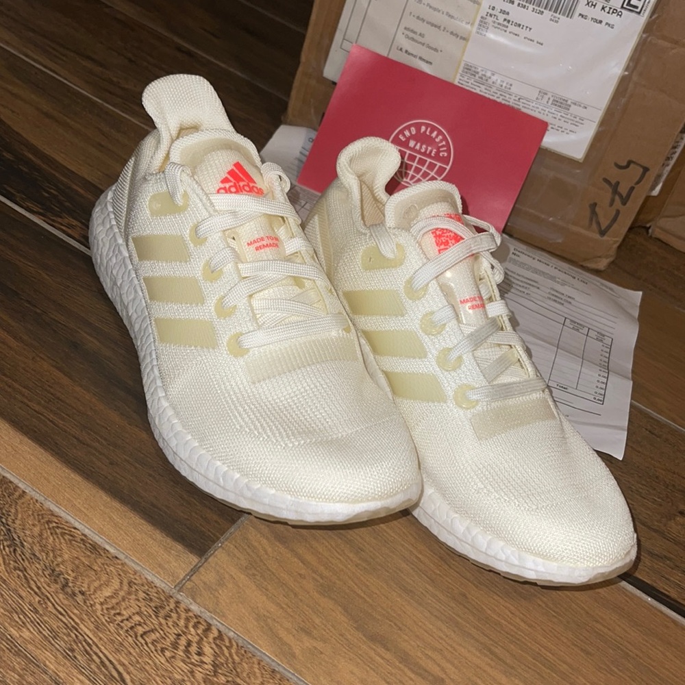 ADIDAS ULTRA BOOST DNA LOOP PROMO FIRST EVER SHOE MADE RELEASED IN 2020 W/ AUTH